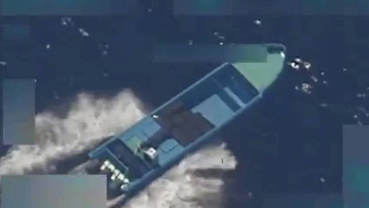 abdden pasifikte operasyon uyusturucu tasiyan tekne vuruldu kQ5FacCi.jpg