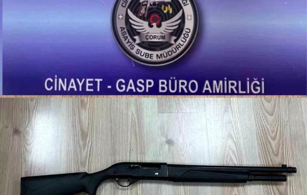 corumda denetimler 5 aranan kisi yakalandi cok sayida silah ve uyusturucu ele gecirildi KnhxyVNq.jpg