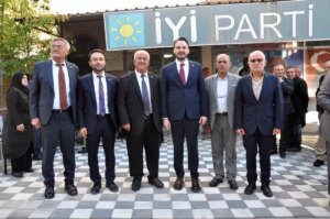 selendi iyi partinin yeni baskani ilhan turk oldu YWqjCEua.jpg