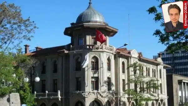 yunus emre vakfi davasinda kritik isim konustu eski vakif baskani seref ates bakan ersoyun ismini verdi rKIveOc4.jpg