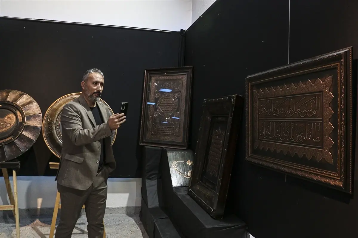 baskentte bakir rolyef ve hat sanati sergisi acildi zy6T3YiE.jpg